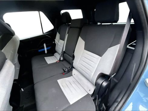 Used 2025 Toyota 4Runner TRD Off-Road image 23