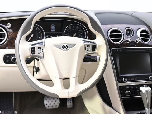 Used 2017 Bentley Flying Spur S V8 AWD/4WD image 12