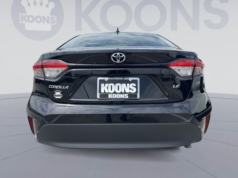 Used 2024 Toyota Corolla LE FWD image 7