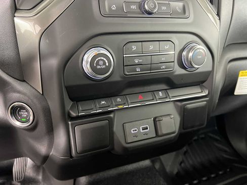 New 2026 GMC Sierra 1500 Pro AWD/4WD image 38