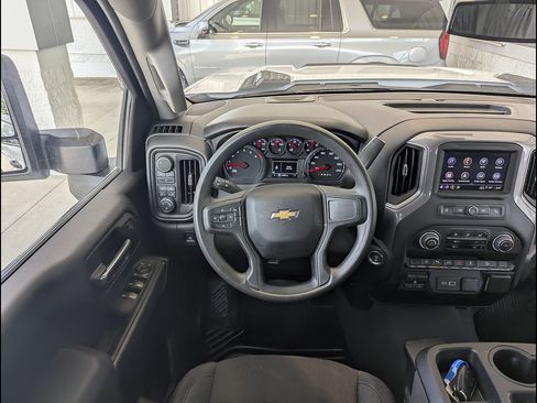 Used 2024 Chevrolet Silverado 2500 Custom w/ Custom Value Package AWD/4WD image 3