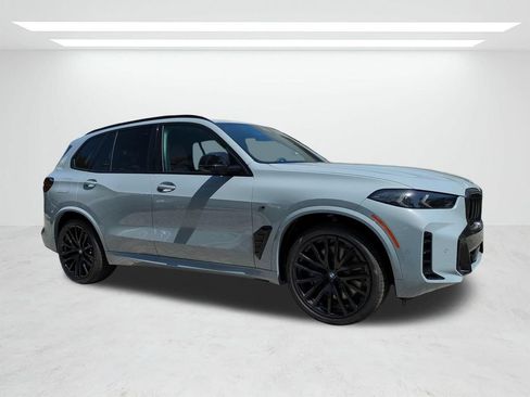 New 2026 BMW X5 M60i w/ Executive Package AWD/4WD image 2