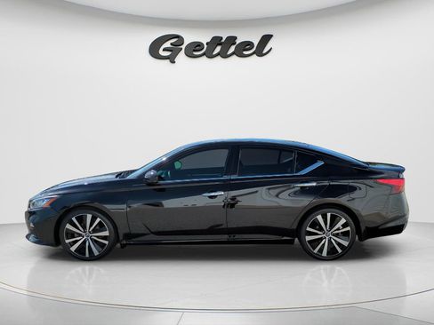 Certified 2020 Nissan Altima 2.0 Platinum image 7