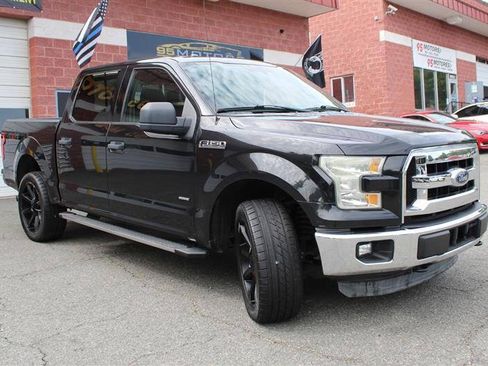 Used 2015 Ford F150 XLT AWD/4WD image 7
