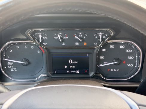Used 2021 GMC Sierra 1500 SLT AWD/4WD image 21