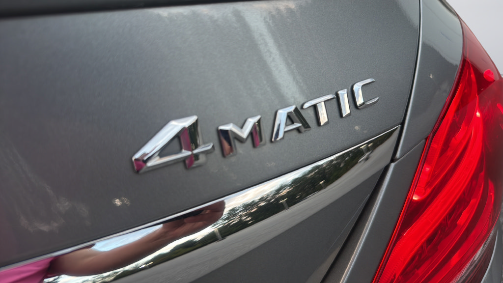Used 2016 Mercedes-Benz C 300 4MATIC Sedan image 30