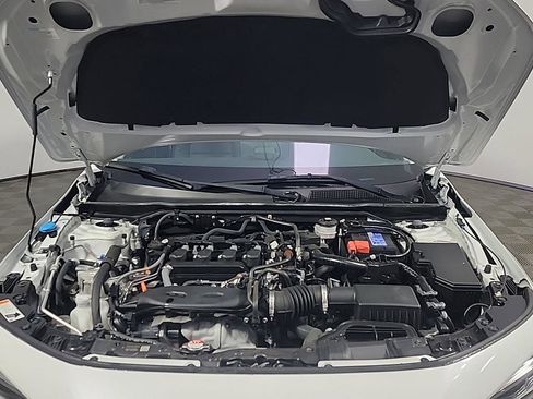 Used 2022 Honda Civic Touring image 14