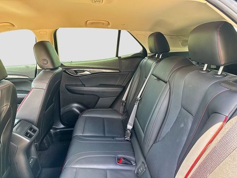 Used 2023 Buick Envision Essence w/ Sport Touring Package FWD image 21