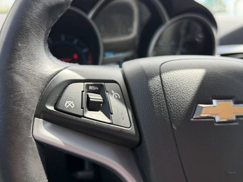 Used 2014 Chevrolet Cruze LT FWD image 24