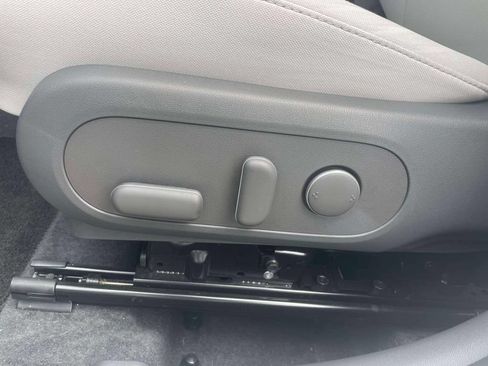 Used 2024 Hyundai Kona SEL AWD/4WD image 18
