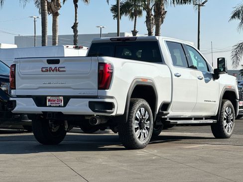 New 2026 GMC Sierra 2500 Denali AWD/4WD image 4