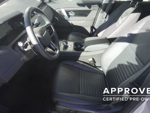 Used 2025 Land Rover Discovery Sport S image 18