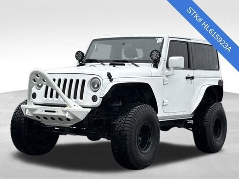 Used 2017 Jeep Wrangler Sport image 3