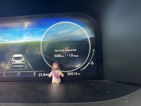 Used 2023 Kia Sorento SX image 3