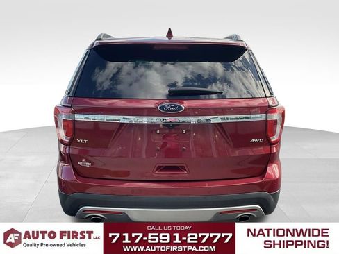 Used 2016 Ford Explorer XLT AWD/4WD image 4