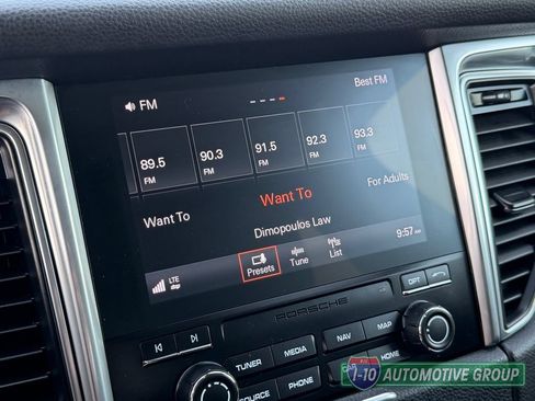 Used 2018 Porsche Macan S AWD/4WD image 21
