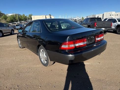Used 2000 Lexus ES 330 image 3