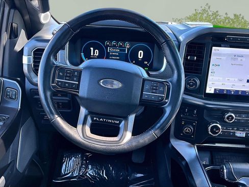 Used 2022 Ford F150 Platinum w/ Equipment Group 701A High image 5