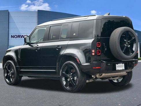 Used 2024 Land Rover Defender 110 X-Dynamic SE AWD/4WD image 6