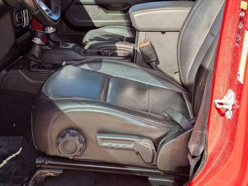 Used 2021 Jeep Wrangler Unlimited Sahara image 17