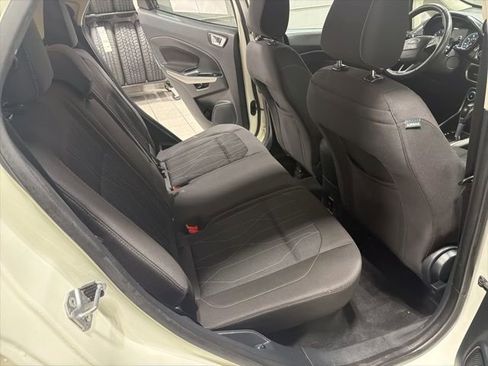 Used 2019 Ford EcoSport SE w/ SE Convenience Package image 15