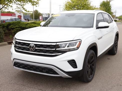 Used 2023 Volkswagen Atlas Cross Sport SE w/ Black Wheel Package AWD/4WD image 11