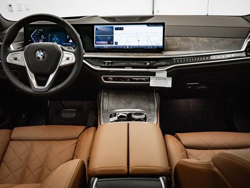 New 2026 BMW X7 xDrive40i image 30