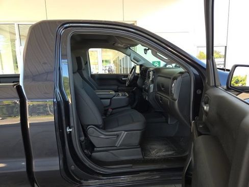 Used 2024 Chevrolet Silverado 1500 W/T w/ WT Value Package AWD/4WD image 43