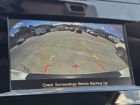 Used 2022 Subaru Crosstrek 2.5i Sport AWD/4WD image 5