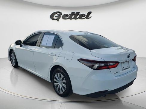 Used 2022 Toyota Camry LE FWD image 7