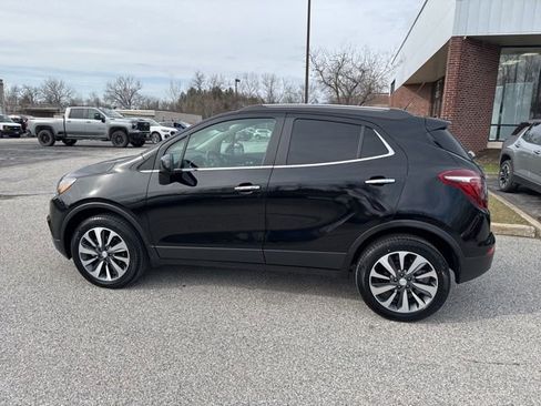 Used 2022 Buick Encore Preferred w/ Safety Package AWD/4WD image 35