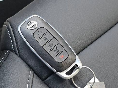 New 2025 Nissan Murano SL image 28