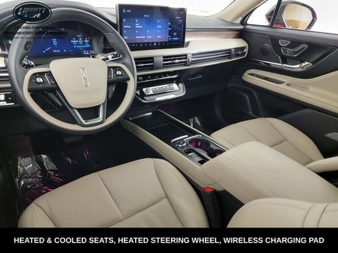 Used 2025 Lincoln Corsair Grand Touring w/ Equipment Group 301A image 29