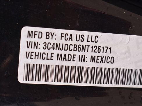 Used 2022 Jeep Compass Limited image 41