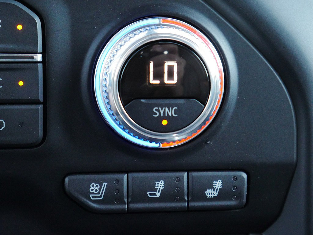 Used 2021 GMC Sierra 1500 AT4 w/ AT4 Premium Package AWD/4WD image 46