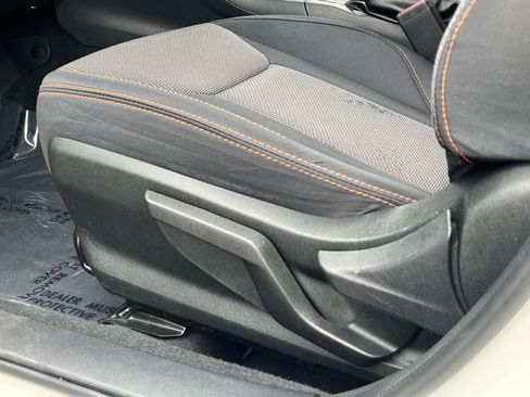 Used 2019 Subaru Crosstrek 2.0i Premium AWD/4WD image 13
