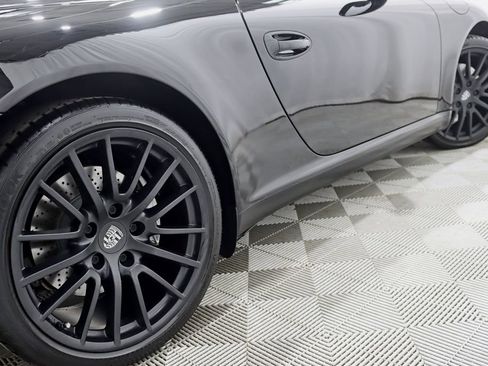 Used 2010 Porsche 911 Carrera RWD image 12