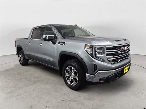 Certified 2024 GMC Sierra 1500 SLT image 7