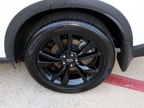 Used 2025 INFINITI QX60 Luxe w/ Black Edition image 10