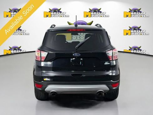 Used 2018 Ford Escape SE w/ SE SYNC Package AWD/4WD image 6