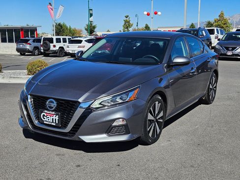 Used 2021 Nissan Altima 2.5 SV image 10