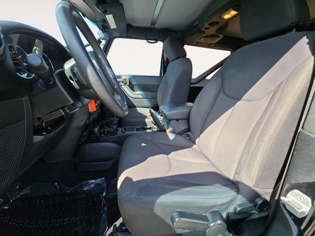 Used 2014 Jeep Wrangler Sport AWD/4WD image 9