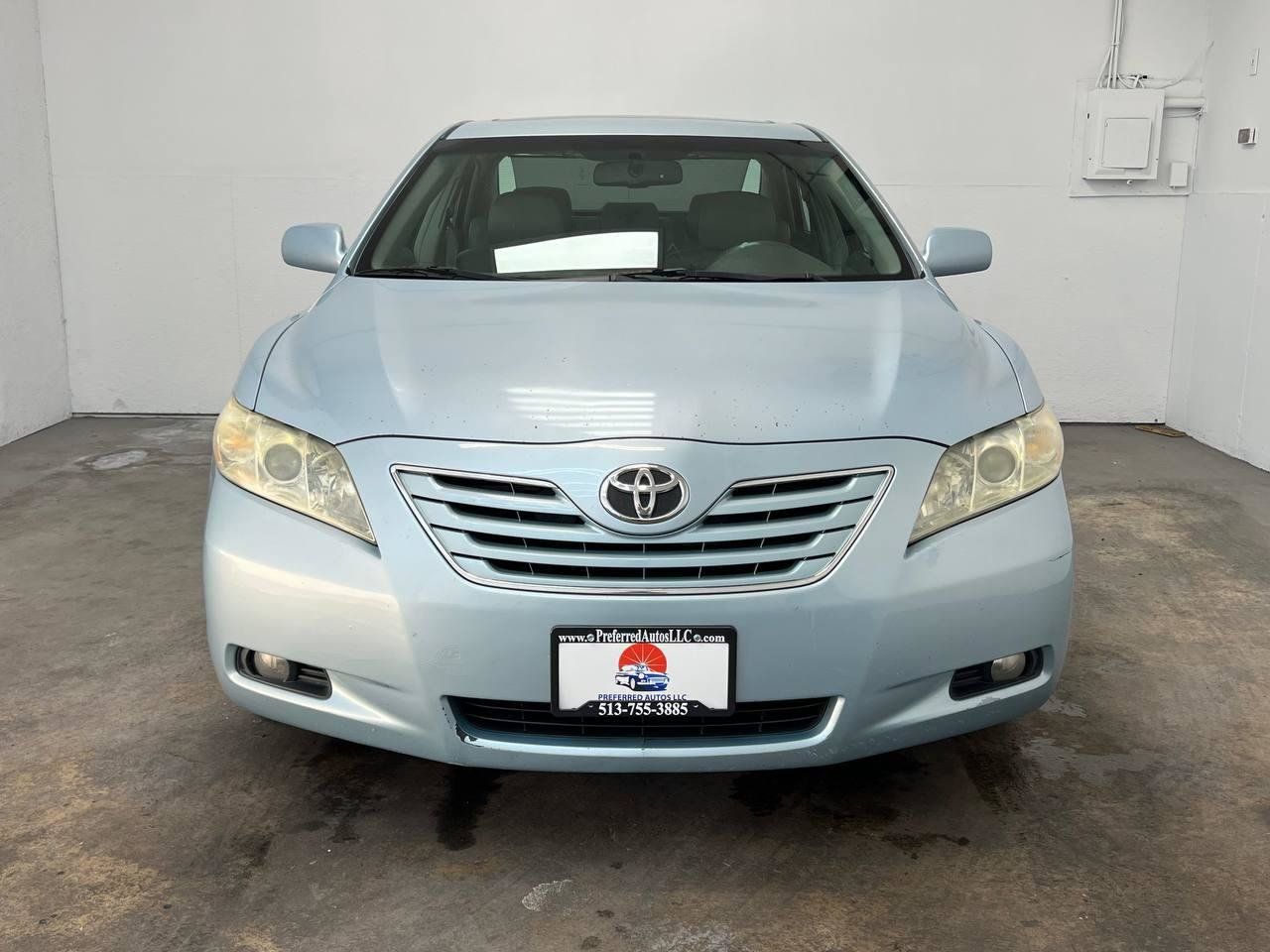 Used 2007 Toyota Camry XLE w/ Leather Pkg FWD image 6