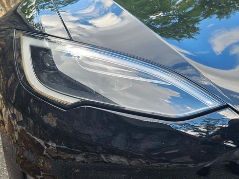 Used 2023 Tesla Model S AWD/4WD image 25