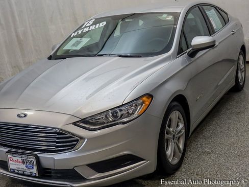 Used 2018 Ford Fusion S image 4