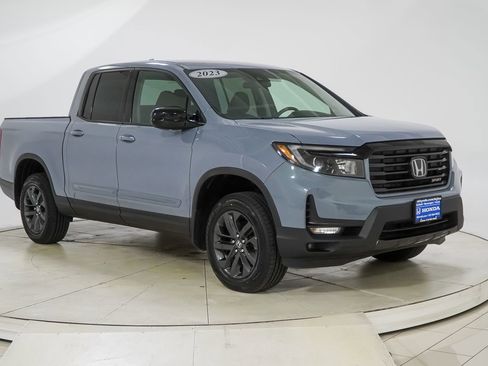 Used 2023 Honda Ridgeline Sport image 15