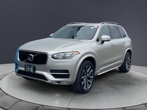 Used 2016 Volvo XC90 T6 Momentum w/ Vision Package image 7
