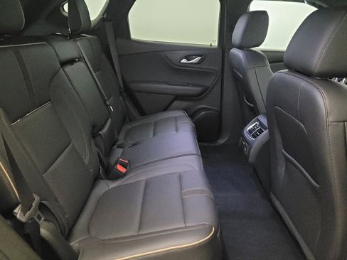 Used 2020 Chevrolet Blazer Premier w/ Driver Confidence II Package AWD/4WD image 19