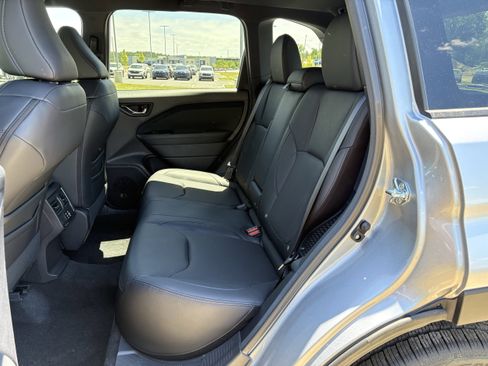 New 2026 Subaru Forester Touring AWD/4WD image 32