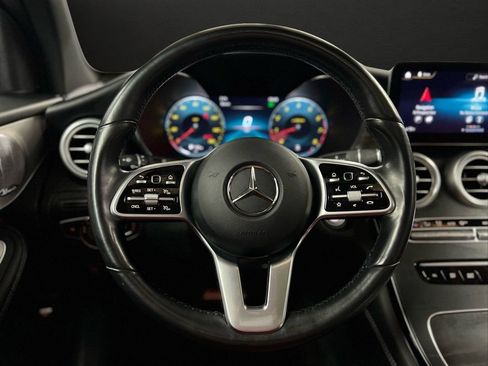 Used 2020 Mercedes-Benz GLC 300 4MATIC w/ AMG Line image 21